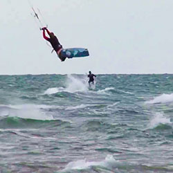 Kiteboarding Tawas Bay