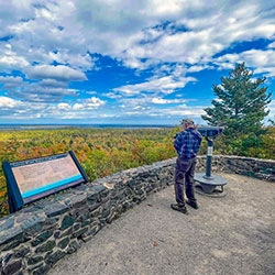 Thomas Rock Overlook